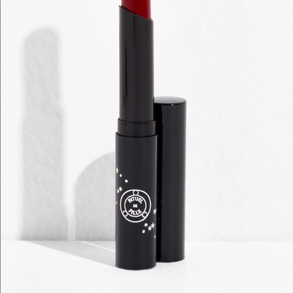 Rituel de Fille Enchanted Lip Sheer: Color White Thorn Full Size